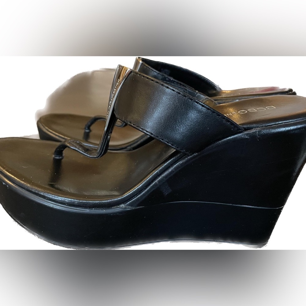 BCBG sandals